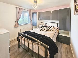 Photo 13- click for photo gallery